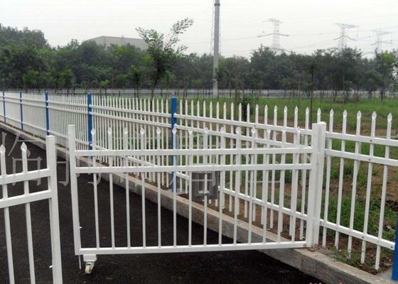 China El PVC cubrió la cerca de acero soldada con autógena del cinc para la protección de la comunidad/de los jardines proveedor