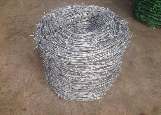 China Escoja la seguridad de alta resistencia galvanizada torcida del alambre de púas para la industria proveedor